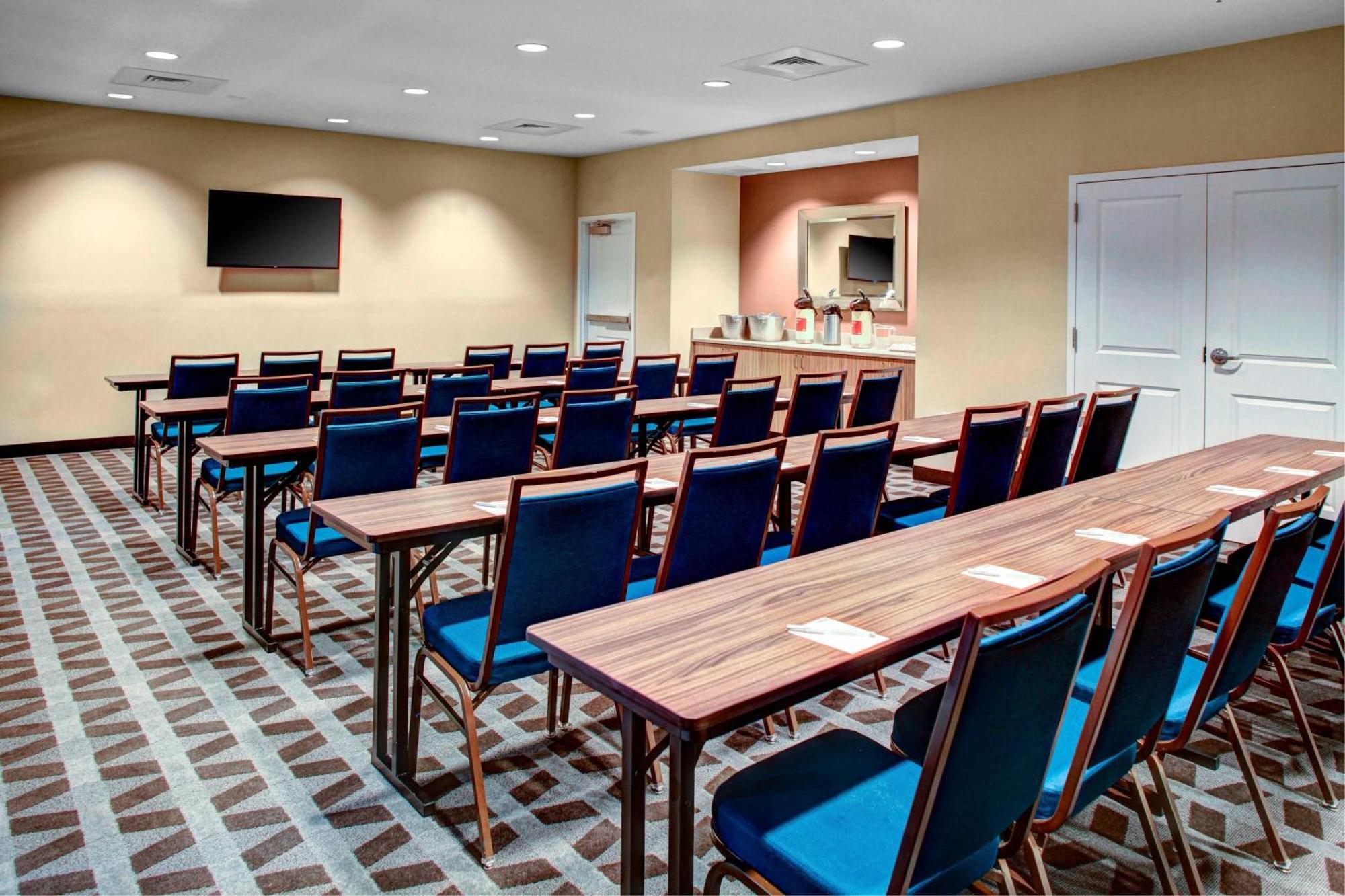 Towneplace Suites By Marriott Macon Mercer University Exterior photo
